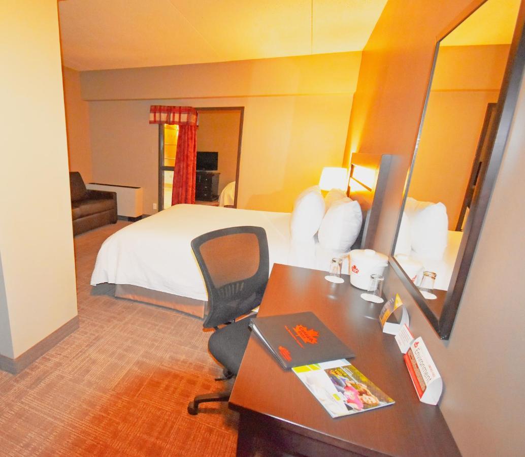 Canad Inns Destination Centre Portage La Prairie Εξωτερικό φωτογραφία