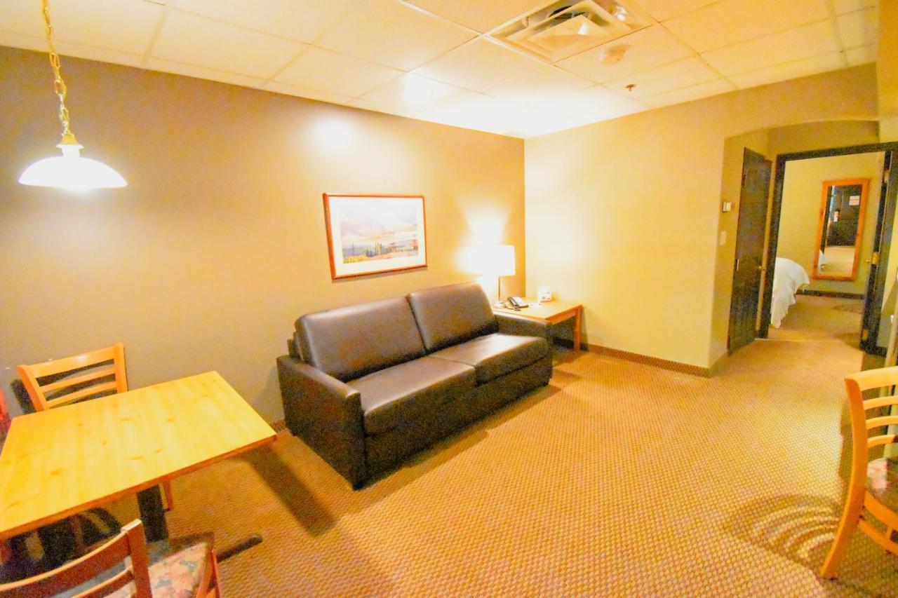 Canad Inns Destination Centre Portage La Prairie Εξωτερικό φωτογραφία