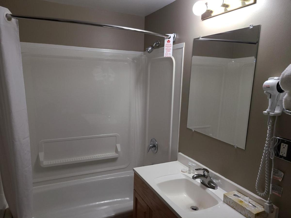 Canad Inns Destination Centre Portage La Prairie Εξωτερικό φωτογραφία
